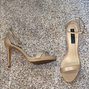STEVEN nude strappy 4” pumps